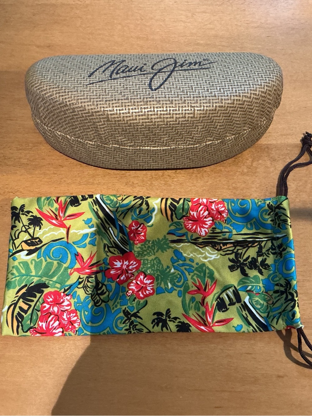 Maui Jim Hardshell Hinged Sunglass Protection Case